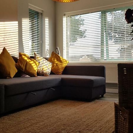 Ferienwohnung New Contemporary Flat Minutes From Airport & Nec Marston Green Exterior foto