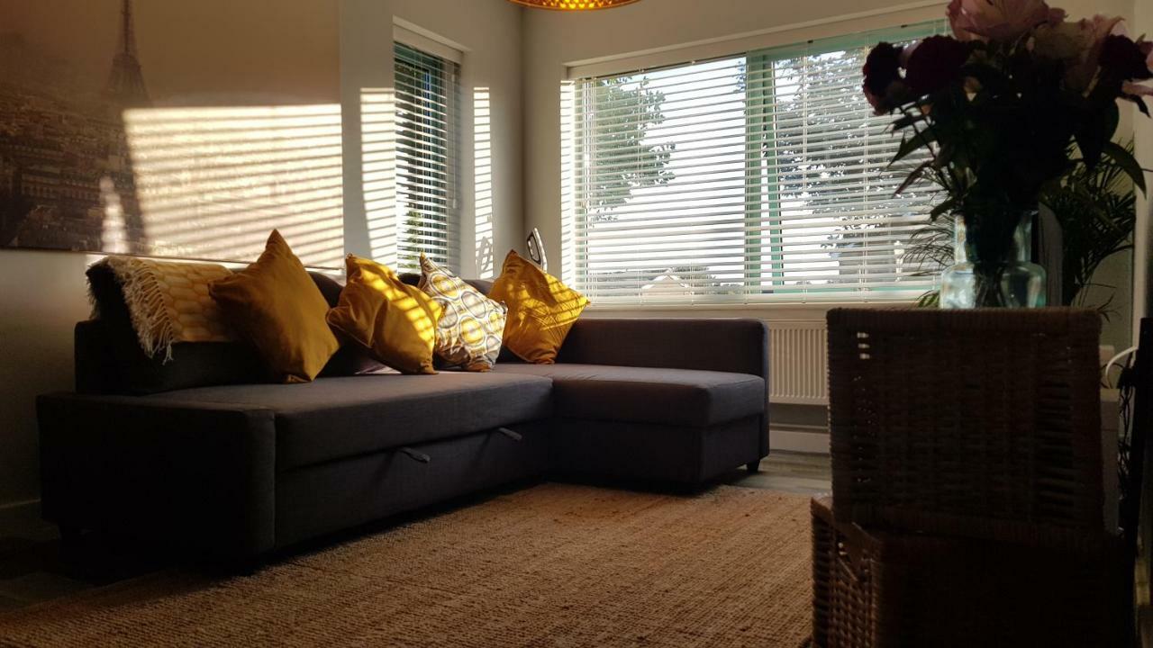 Ferienwohnung New Contemporary Flat Minutes From Airport & Nec Marston Green Exterior foto