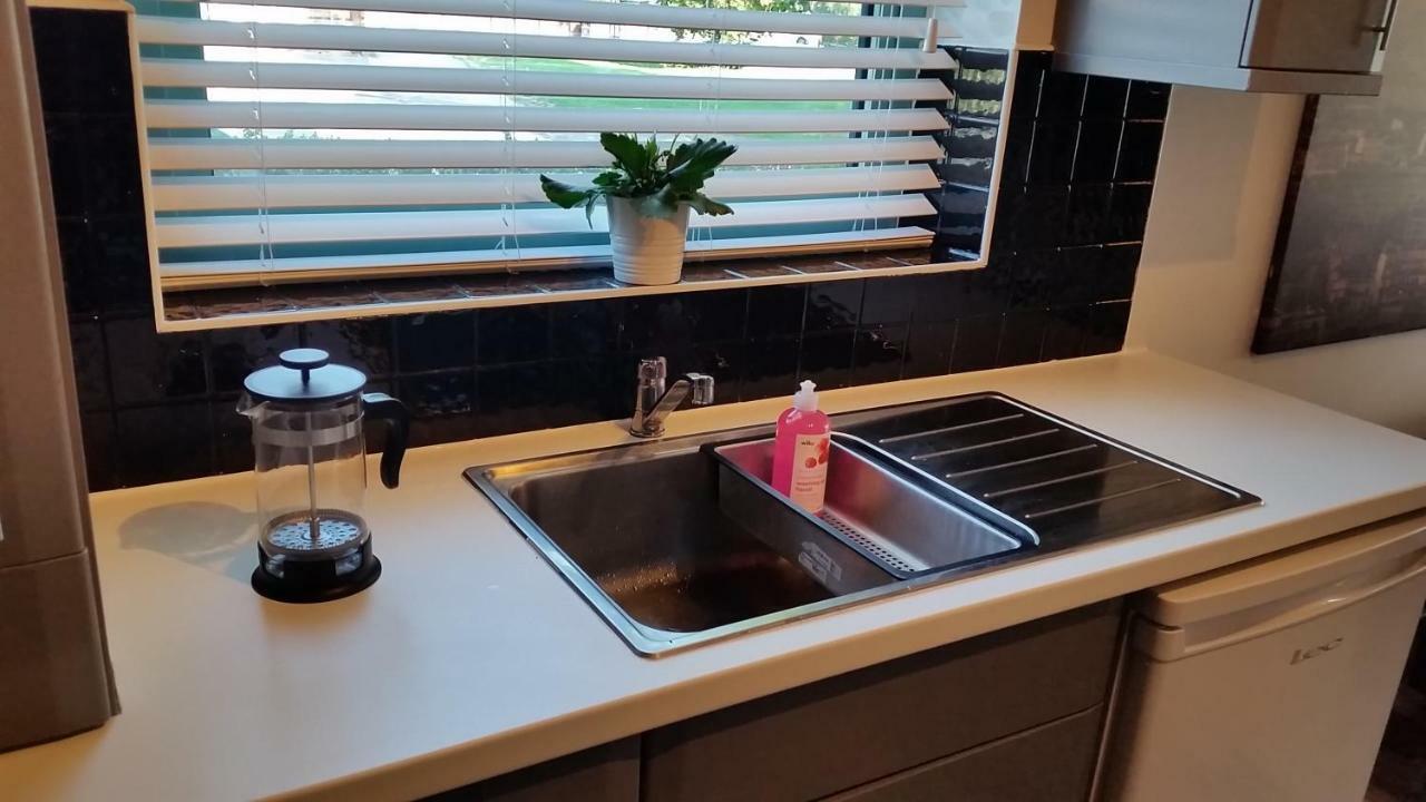 Ferienwohnung New Contemporary Flat Minutes From Airport & Nec Marston Green Exterior foto